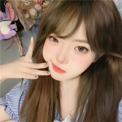踏浪女人